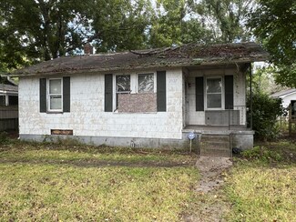 2827 Ranger Dr, North Charleston, SC 29405