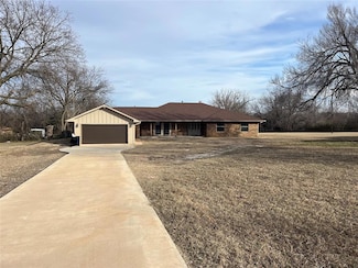 711 N Cleveland Ave, Shawnee, OK 74801