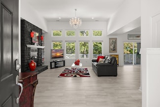 1416 Grand Point Blvd, Sunrise Beach, MO 65079