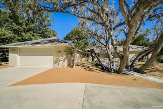 4103 Midvale Dr, San Antonio, TX 78229