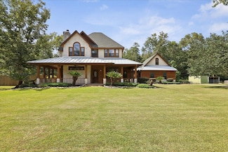 180 Wood Manor Ln, Sour Lake, TX 77659