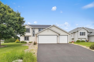 2909 Molina St, Shakopee, MN 55379