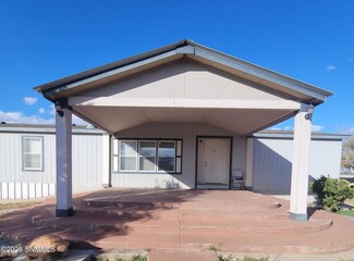 10545 8th St, Deming, NM 88030