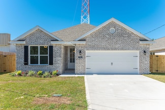 934 Harrelson Dr, Fort Walton Beach, FL 32547