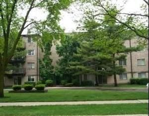 2315 E Olive St Unit 2G, Arlington Heights, IL 60004