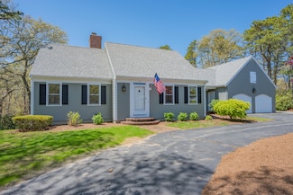 310 Depot Rd, Harwich, MA 02645