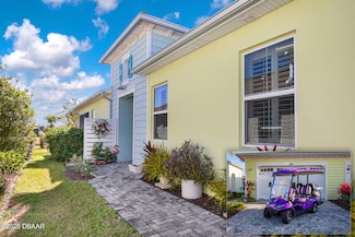 110 Salt Shaker St, Daytona Beach, FL 32124