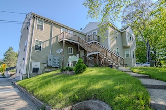23 Mechanics St Unit 101, Putnam, CT 06260