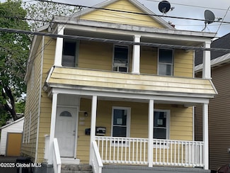 1540 Foster Ave, Schenectady, NY 12308