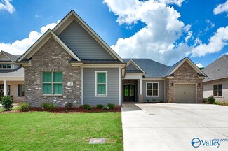 10 Payton Oaks Place SE, Gurley, AL 35748