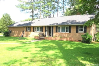 600 Virginia St, Roanoke Rapids, NC 27870