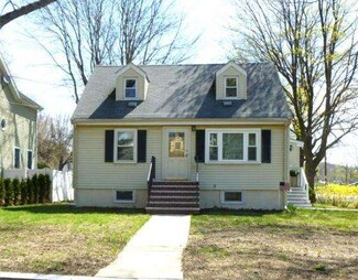 55 Derby Rd, Melrose, MA 02176