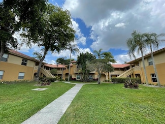 4783 Via Palm Lakes Unit 104, West Palm Beach, FL 33417