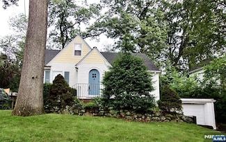 506 Smith Place Unit 1, Ridgewood, NJ 07450