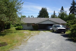 795 Patricia Ann Dr, Camano Island, WA 98282
