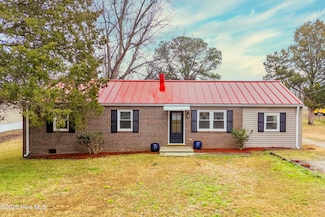 207 S Glenburnie Rd, New Bern, NC 28560
