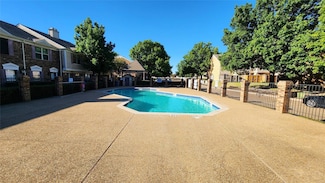 625 Carriagehouse Ln Unit 1, Garland, TX 75040
