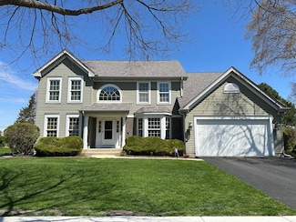 1850 White Oak Dr, Algonquin, IL 60102