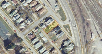 1003 E 2nd St, Oil City, PA 16301