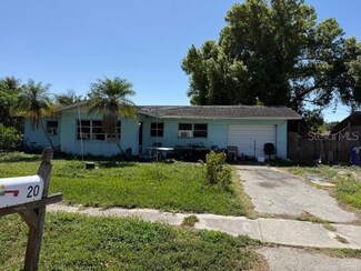 20 Broadway Cir, Fort Myers, FL 33901