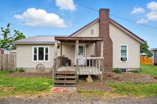 618 Market St, Philo, OH 43771