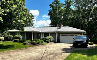 9130 Cain Dr NE, Warren, OH 44484