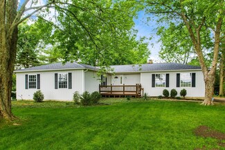 10074 Mink St SW, Etna, OH 43068