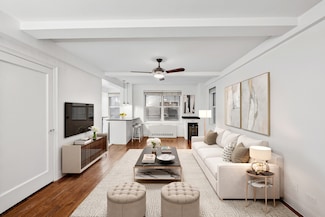 424 E 52nd St Unit 2D, New York, NY 10022