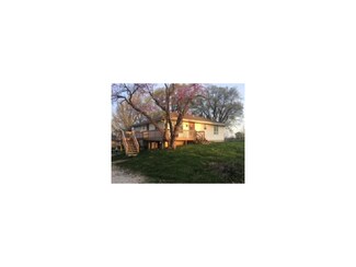 1025 Quarry Rd, Bates City, MO 64011