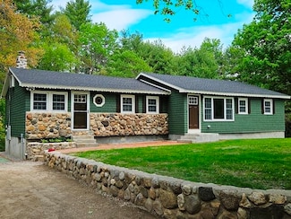 143 Warmac Rd, Swanzey, NH 03446