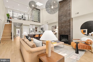 2431 Ontario Rd NW Unit 4, Washington, DC 20009
