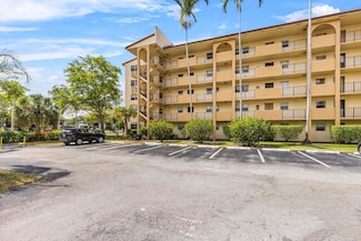 3905 N Nob Hill Rd Unit 300, Sunrise, FL 33351