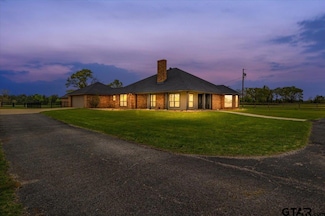 2268 County Road 4113 S Unit B, Henderson, TX 75654