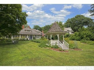 2109 2109 Lake Rd, Minnetonka Beach, MN 55391