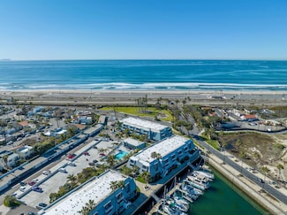 30 Montego Ct Unit 30, Coronado, CA 92118