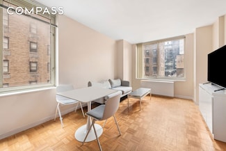 145 E 48th St Unit 12B, New York, NY 10017