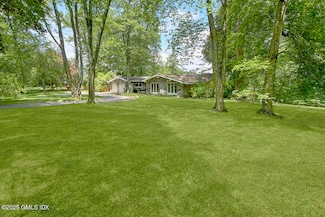 5 Whitney Dr, Greenwich, CT 06831