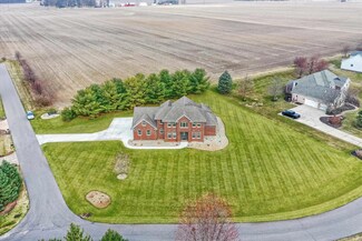 1102 Kingswood Rd W, West Lafayette, IN 47906