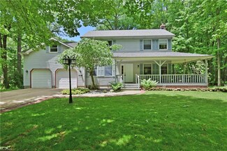 1026 Howland Springs Blvd SE, Warren, OH 44484