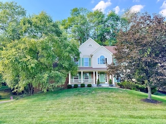 816 Winterberry Ct, Villa Hills, KY 41017