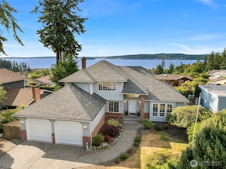 1021 N Sunset Dr, Camano Island, WA 98282