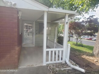 3D Cardinal St, Manchester, NJ 08759