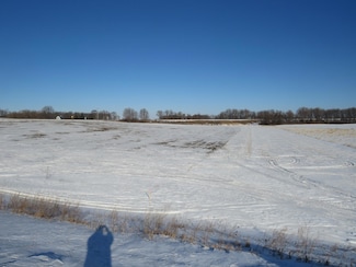 7900 Lace Ave, Glencoe, MN 55336