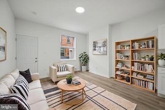 4453 N Gratz St, Philadelphia, PA 19140