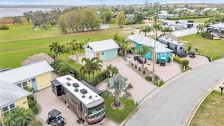 3023 Wood Duck Dr, Polk City, FL 33868