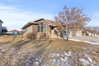 304 Enchanted Pines Dr, Rapid City, SD 57701