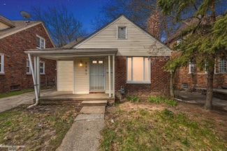 5301 Yorkshire Rd, Detroit, MI 48224
