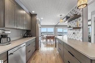 5648 Mackenzie Dr, Kewadin, MI 49648