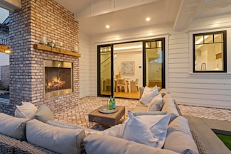 462 Westbourne St, San Diego, CA 92037