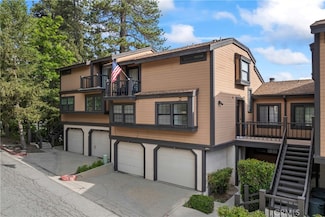4 Village Bay Unit 2, Lake Arrowhead, CA 92352